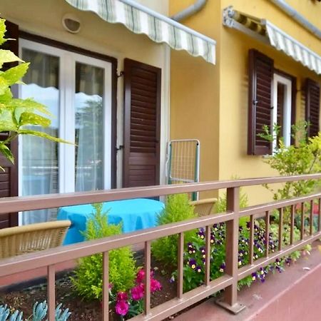 Apartment Dana 로비니 외부 사진